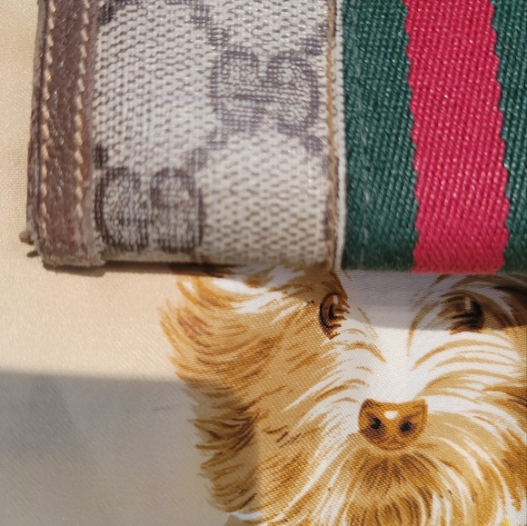 Gucci Tan "GG" Supreme Coated Canvas And Leather Bi-Fold Wallet - Picture 4 of 13